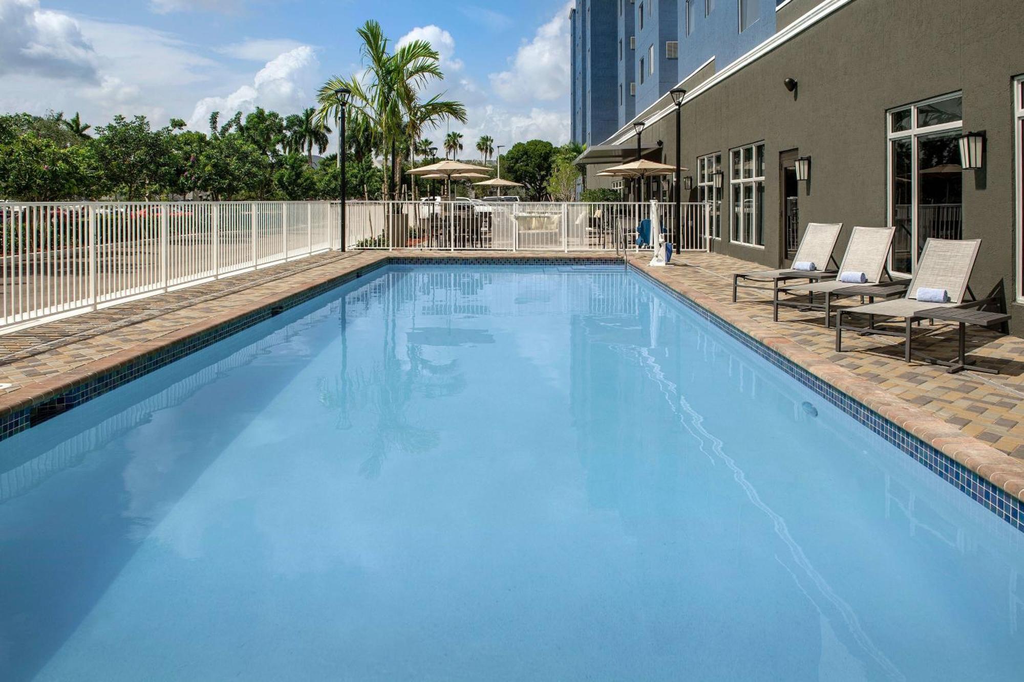 Residence Inn Doral Mall Area Exterior foto